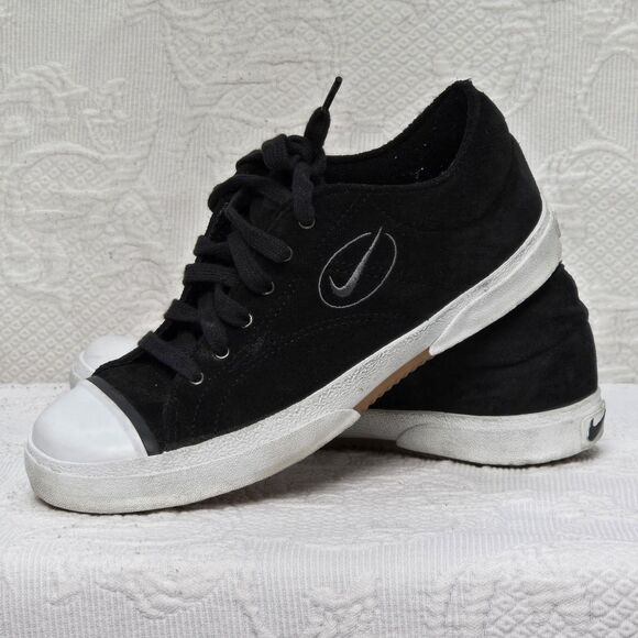 90s Vintage Nike Court Biscuit Suede Low Top Sneakers Black Women 7 Casual Skate - Picture 1 of 9